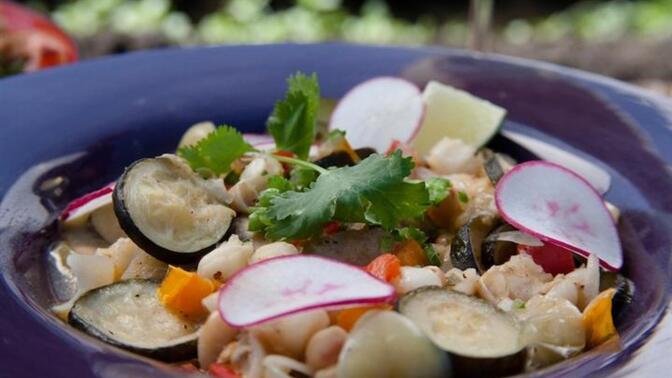 A colorful Latin American food dish.