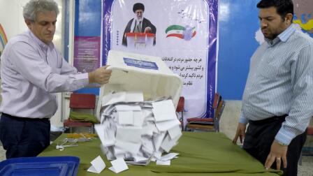 Reformists and moderates drawing votes in Iran