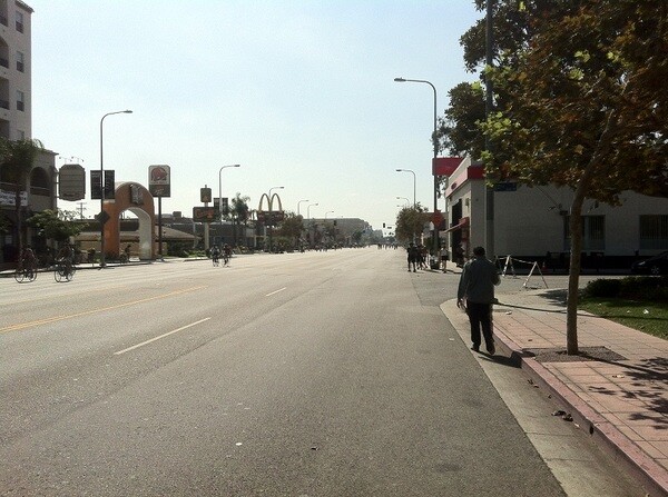 Figueroa corridor from downtown to Exposition Park was practically deserted