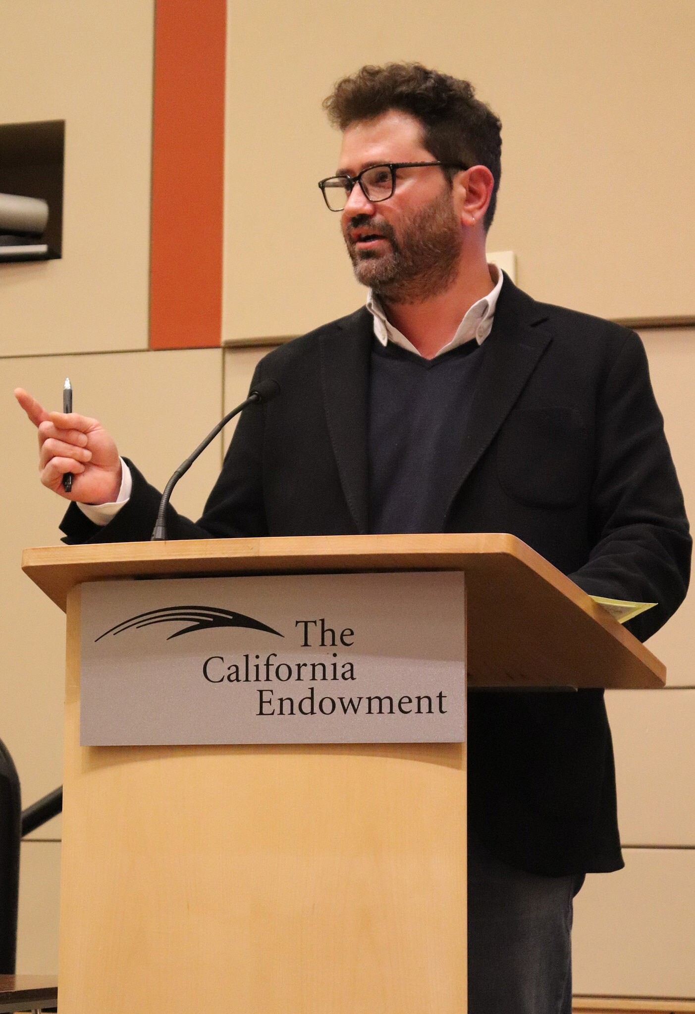 KCETLink Chief Creative Officer Juan Devis welcomes audience