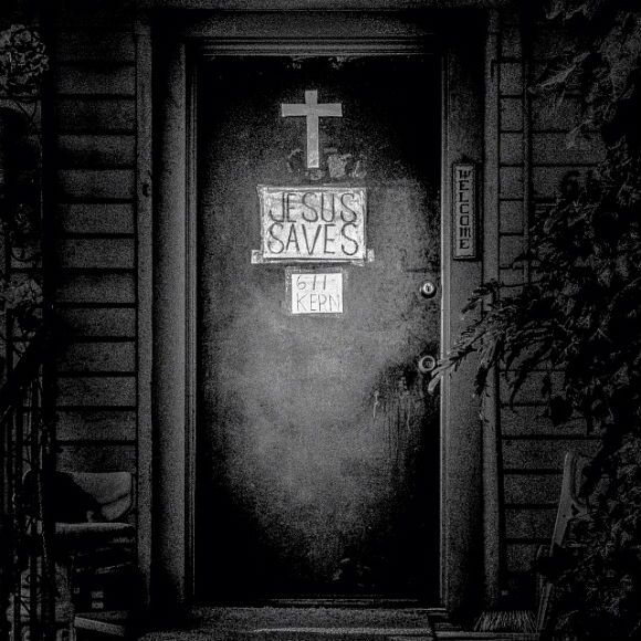 Front door. Taft, CA. 35°8'33"N 119°27'23"W #geographyofpoverty | Photo: Matt Black