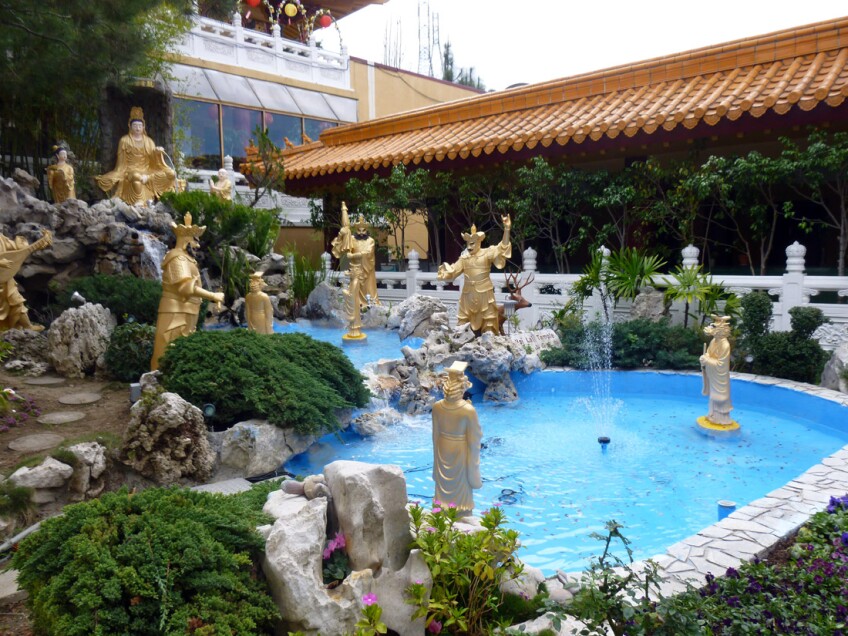 Hsi Lai Temple (2)