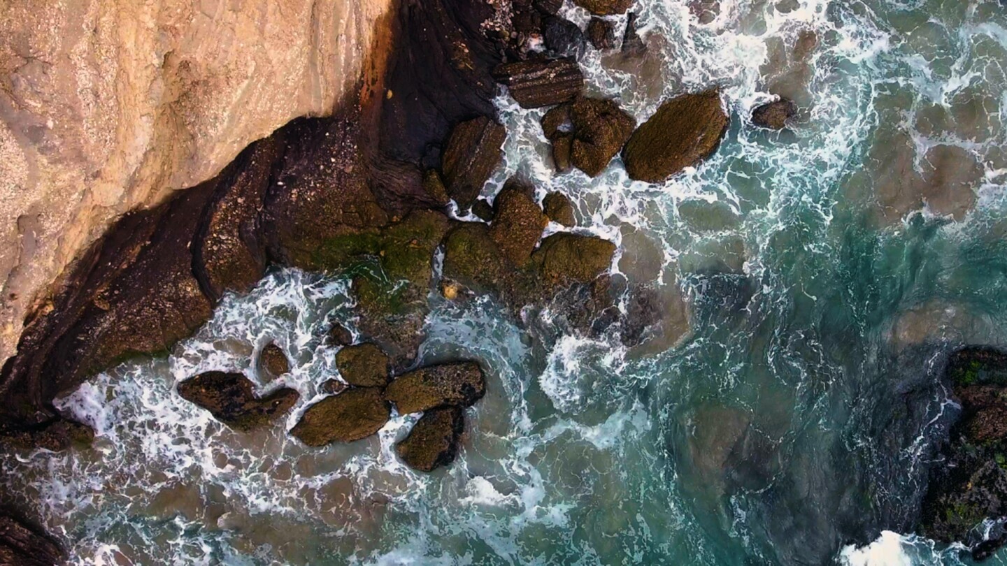 Waves crashing against rocks off Hollister Ranch land. | Gevork Mkrtchyan