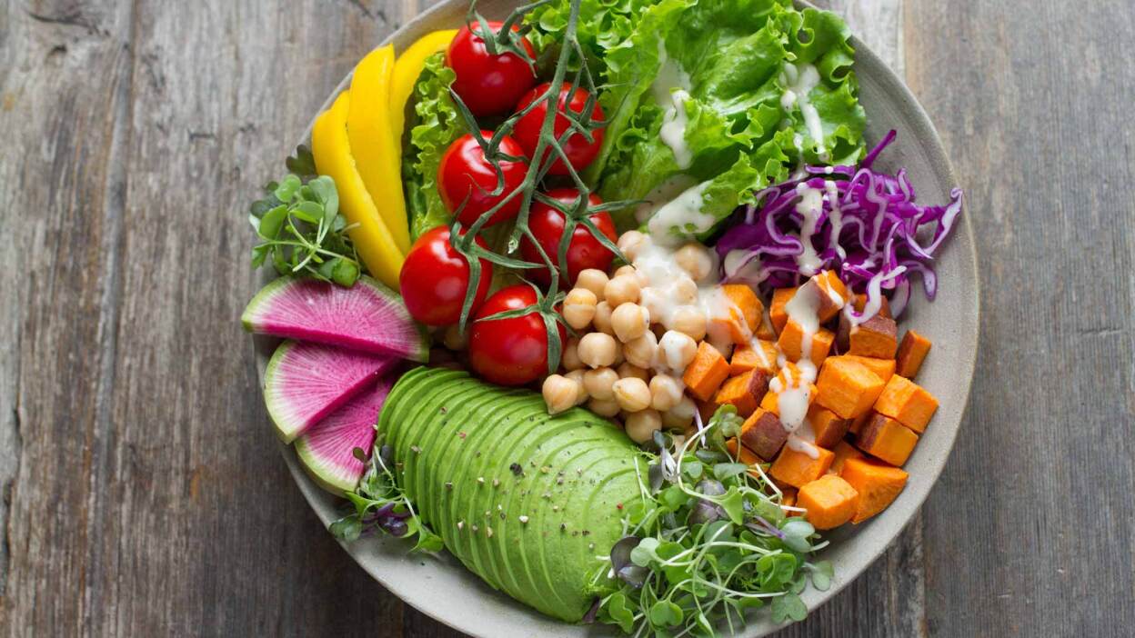Vegan salad bowl | Anna Pelzer/Unsplash