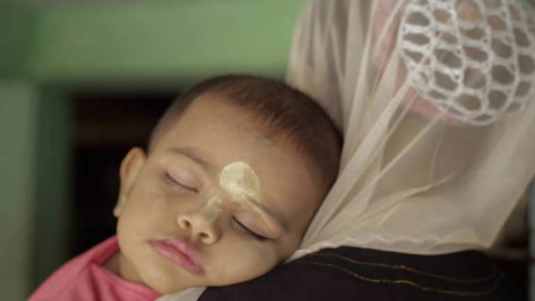 Trailer | Midwives