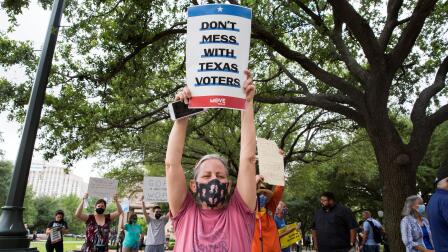 Texas lawmakers want to change the state's election laws