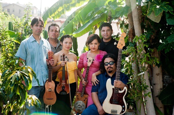 Quetzal_group_1