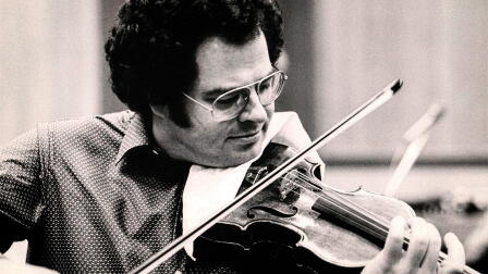 Itzhak Perlman: Virtuoso Violinist