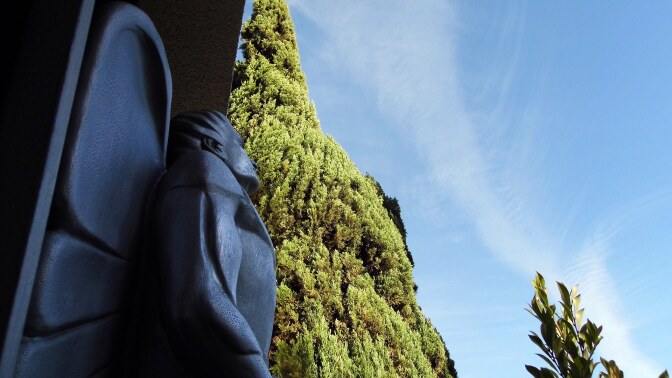 A sculpture at the Monastery of the Angels | Sandi Hemmerlein