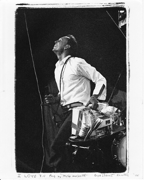 "I Love T.V.," performed/directed at Scott Kelman's Boyd Street Theater, Downtown for 1/2 dozen performers; 1985. | Photo: Ray Zone