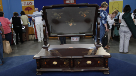 Appraisal:  Chinese-export Style Vanity