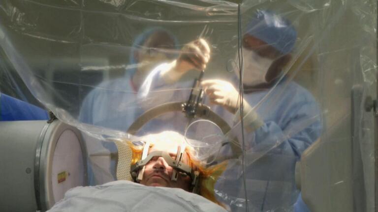 Brain surgery performed while patient is awake