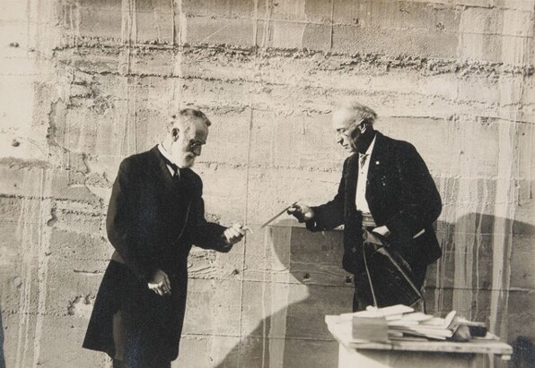 Laying the cornerstone of the Southwest Museum, 1913. Braun Research Library Collection, Autry National Center; S1.33