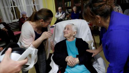 Simple lifestyle changes that could help prevent dementia