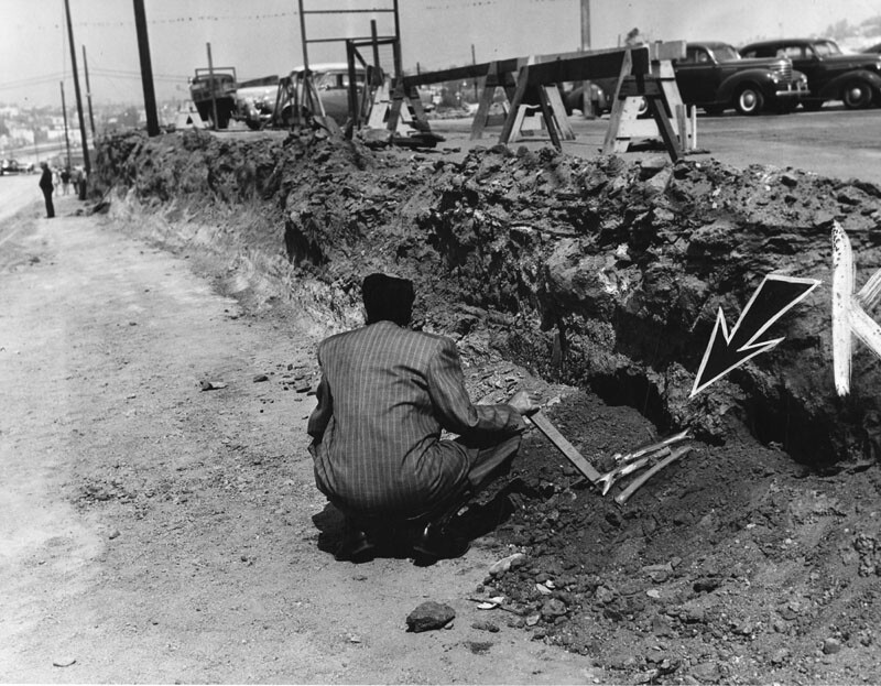 Excavation work atop Fort Moore Hill revealed human remains, buried decades prior when the hill was home to a Protestant cemetery. Courtesy of the Herald-Examiner Collection - Los Angeles Public Library.