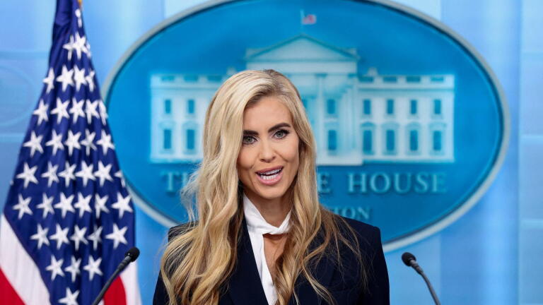 News Wrap: Zacharia out as White House press secretary
