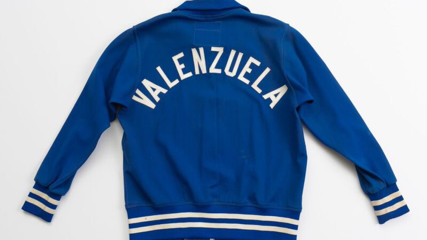 Fernando Valenzuela jacket