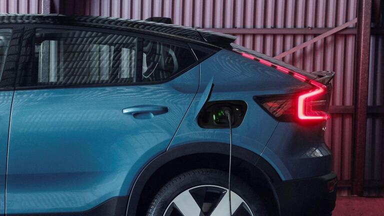 Entry Level EV Roundup & 2021 BMW X5 xDrive45e