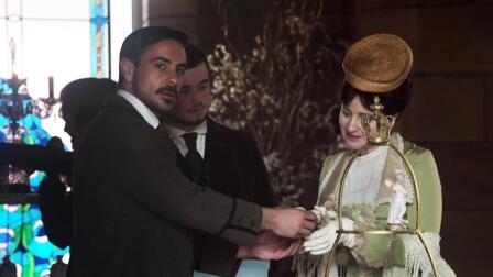 Behind-the-Scenes of the Love Story
