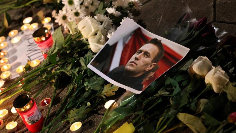 Putin critic Navalny dies at pivotal time for world security