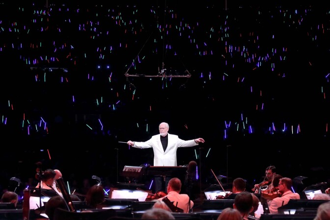 John Williams conducts the LA Phil at the Hollywood Bowl | Craig T. Mathew/Mathew Imaging