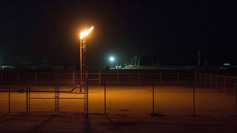 Natural gas flare in Kern County | Photo: facesoffracking, some rights reserved