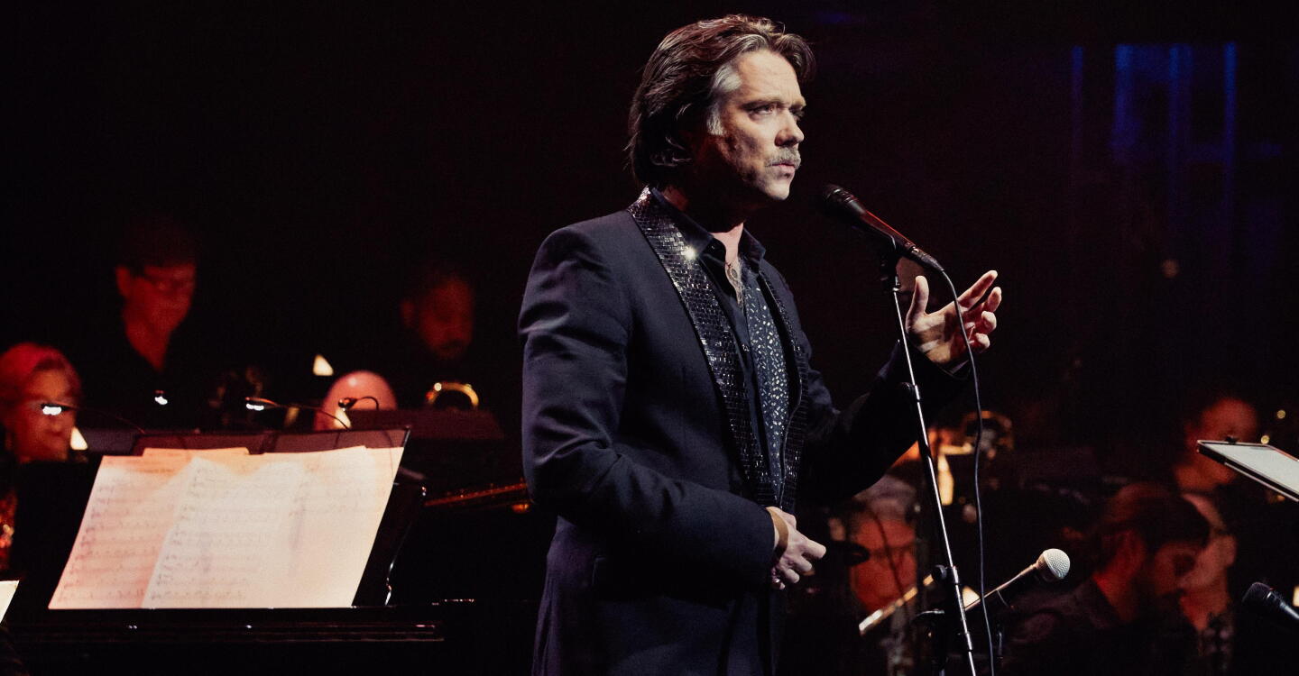 Rufus Wainwright Does Kurt Weill