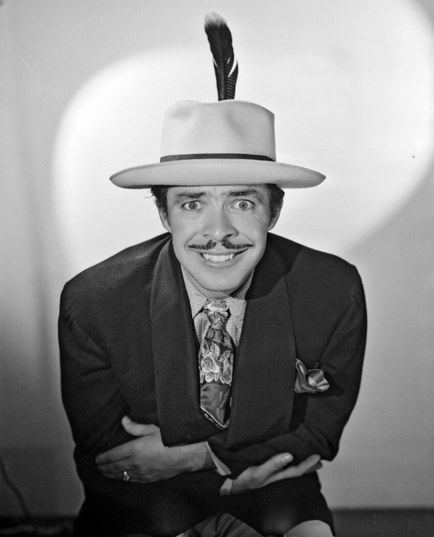 Germán Valdés "Tin Tan" as a pachuco