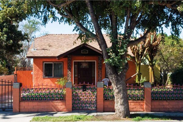 Willowbrookian homes are often personalized, giving each house and neighborhood a unique personality. Photo courtesy of Alyse Edmur.