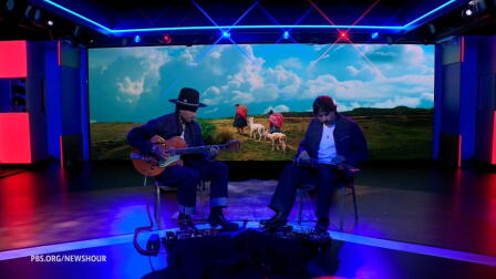Hermanos Gutiérrez perform 'Los Ojos del Cóndor'