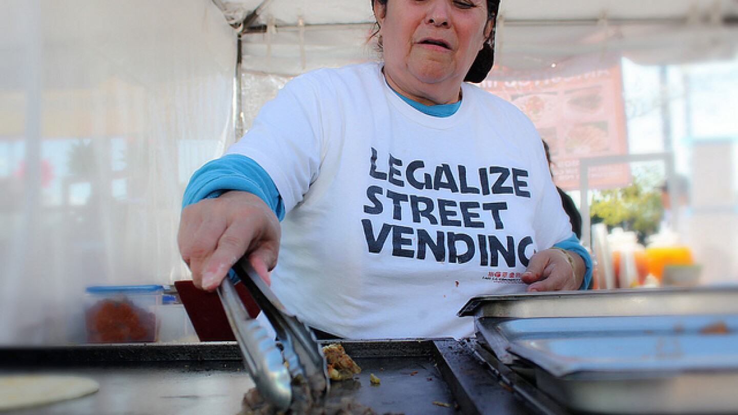 Boyle Heights Street Vending. Credits: Feng Yuan
