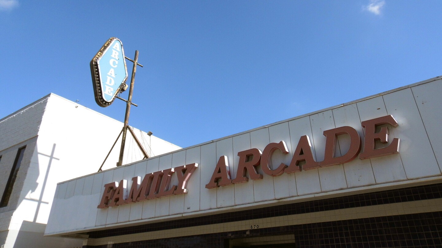 family amusement arcade