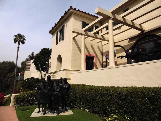 weisman_house.jpg