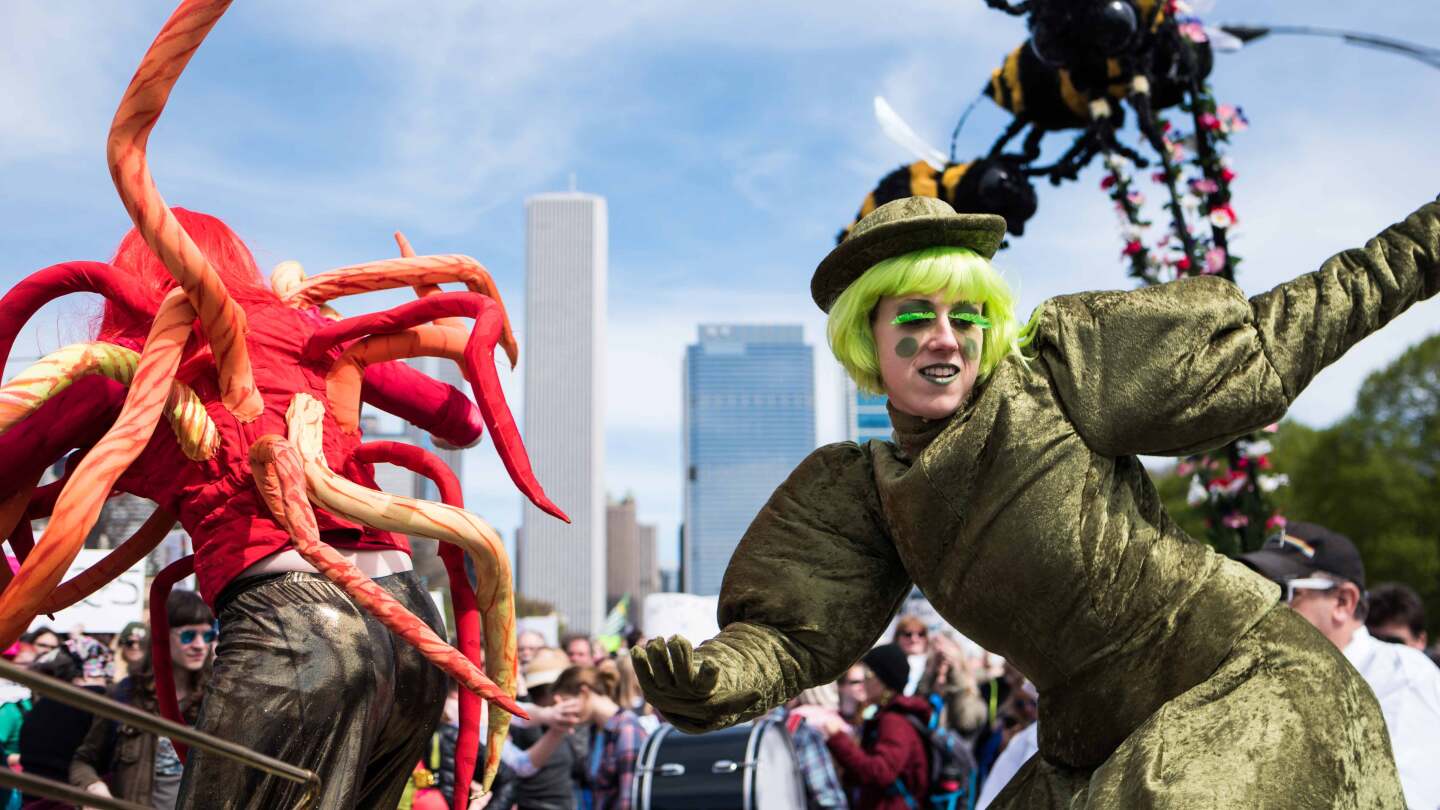 Performers at March for Science in Chicago, one of dozens of demonstrations nationwide on Earth Day 2017