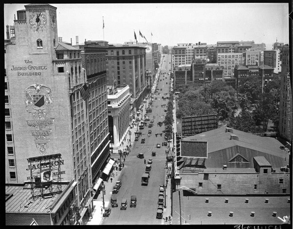 Panoramic view of Los Angeles looking north on Olive towards Pershing Square, with Oviatt Building to the left | California Historical Society Collection, courtesy of the USC Digital Library