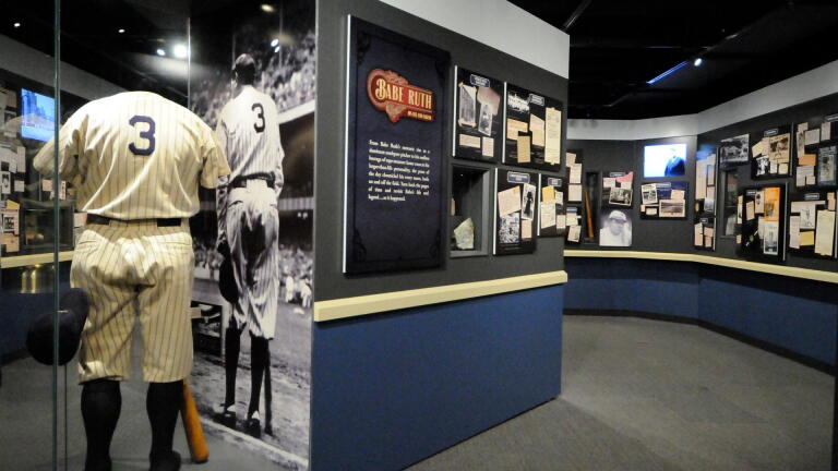 Baseball: Echoes from the Bleachers Preview