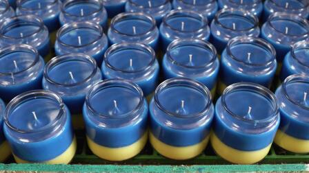 Candlemaker realigns her business to raise money for Ukraine
