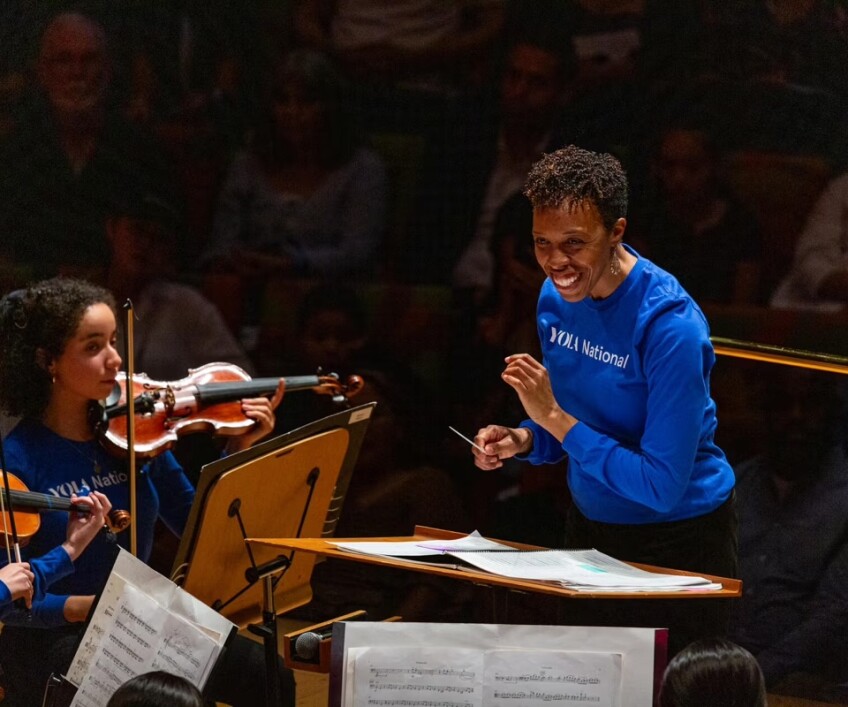 Kalena Bovell conducting YOLA