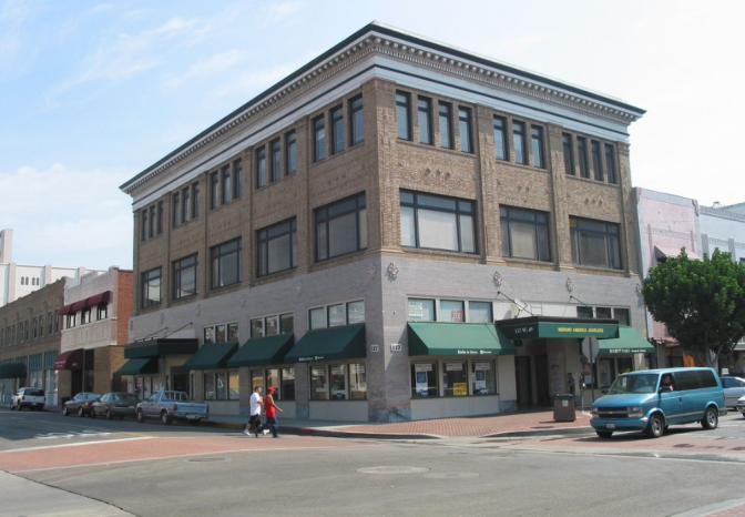 Former Rankins building in 2002