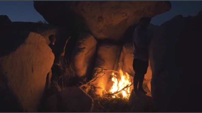 The apparently illegal bonfire | Photo: Storror