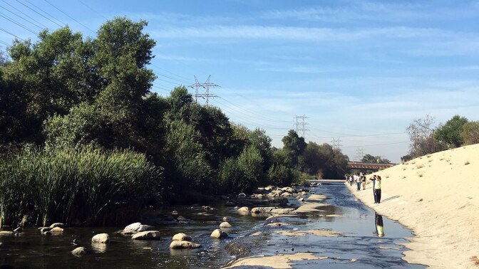 Pierce College students exploring the L.A. River. | Courtesy of Beth Abels