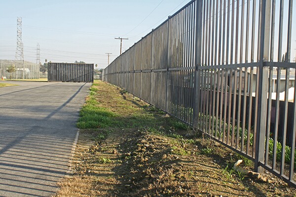 Path where the garden may extend to the San Gabriel River